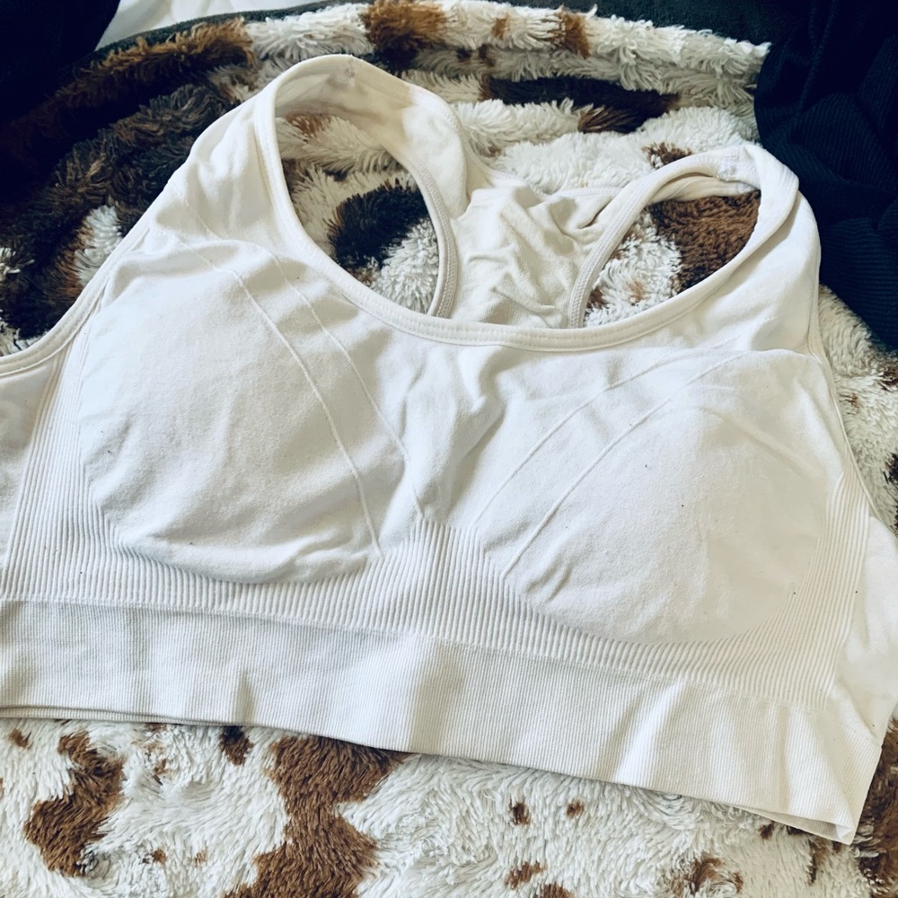 🍁Sports bras - Picture 2 of 2